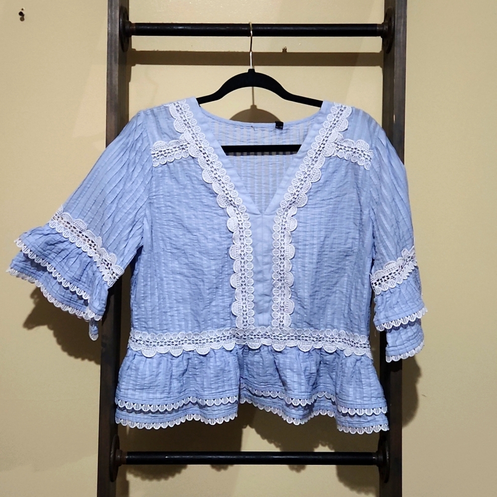 Flare Sleeve lace top